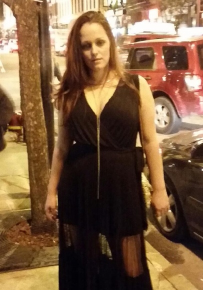 Meet your Posher, Stacey - Picture 4 of 4